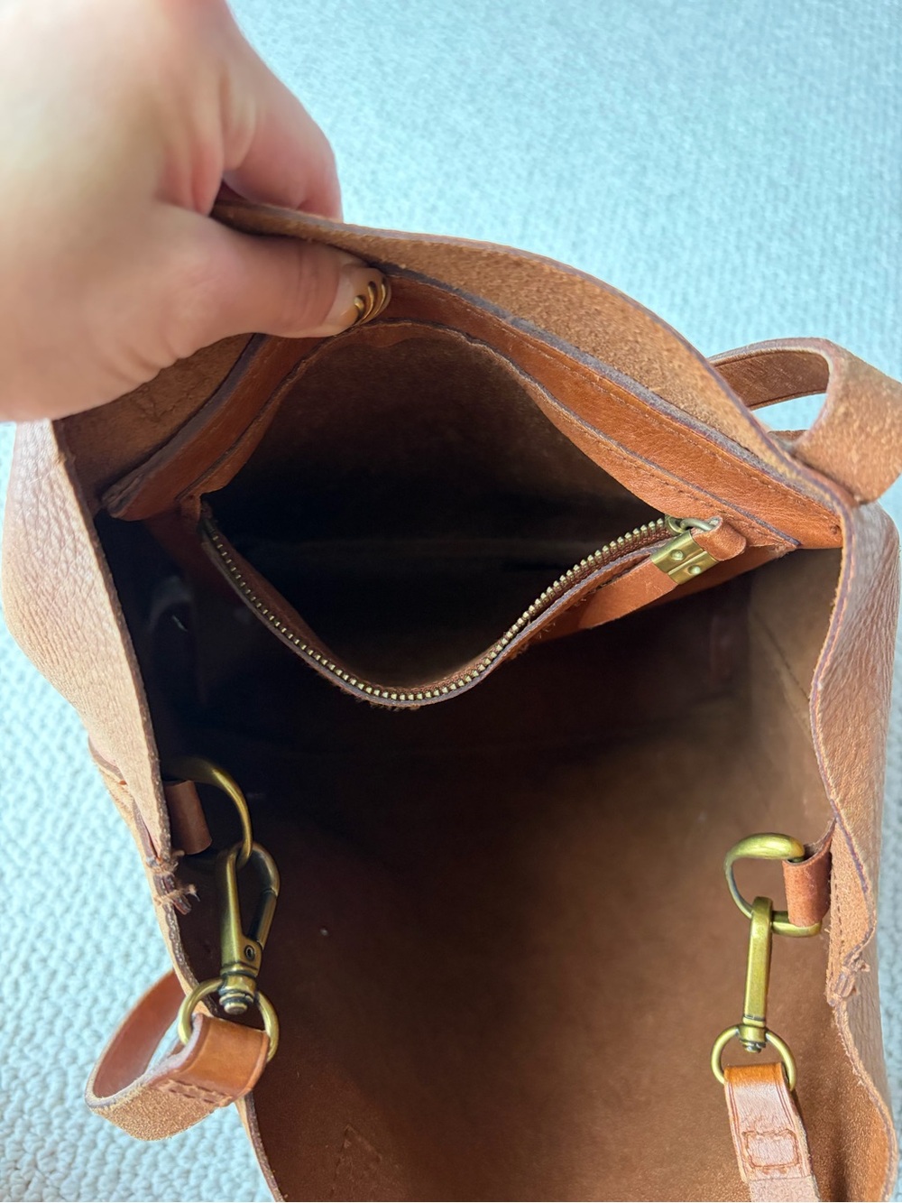 Madewell The Zip-Top Medium Transport Tote - Picture 8 of 9